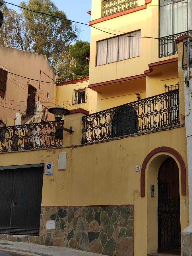 Fabulosa Casa Del Arbol Málaga Eksteriør bilde